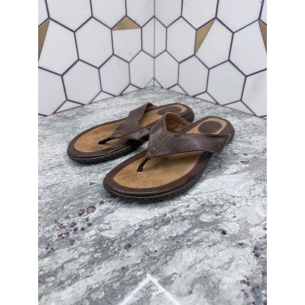 BOC Born Concepts Womens Size 10M Flip Flop Brown Faux Leather Slip On Sandals